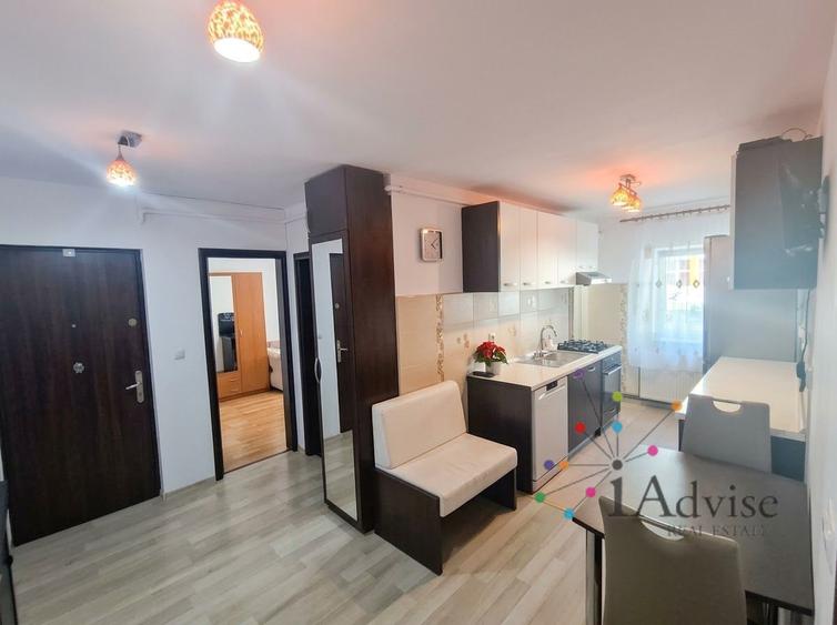 Apartament 3 camere + birou, 2 băi, grădină 40 mp