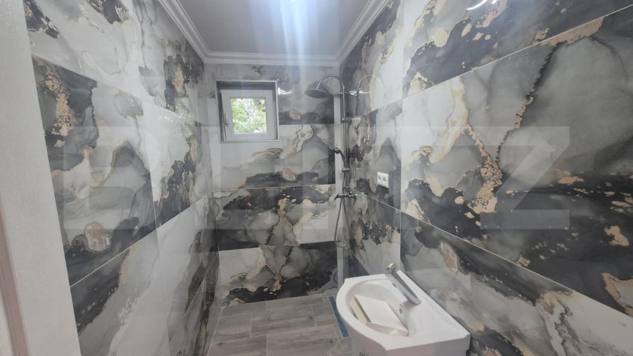 Apartament cu 2 camere de vanzare, 30.57 mp, Micro 14