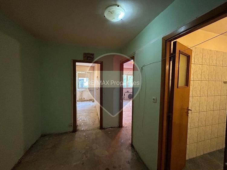 Vanzare Apartament 1 Camera 36mpu Bloc Anvelopat 1986 Metrou Dristor - 11