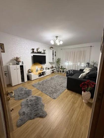 Apartament 3 camere decomandat, etaj 2/4 – ideal locuință sau investiție