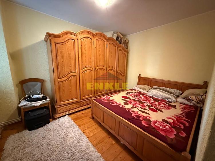 De vanzare apartament 3 camere decomandat, Pietonalul Transilvaniei.
