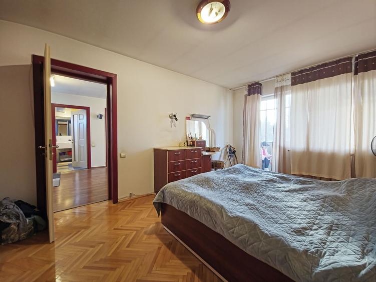 Apartament 4 camere, mobilat, utilat, garaj individual, Manastur