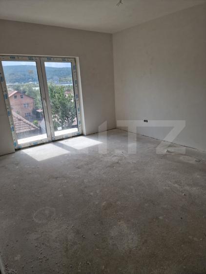Oportunitate ! Casa individuala 240 mp utili , panorama, zona centrala Baciu !