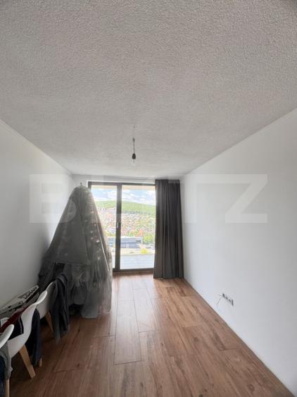 Apartament cu 3 camere, 75 mp, loc de parcare subteran, cartier Zorilor