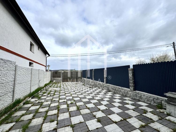 Duplex cu 3 camere, 103mp utili+2 balcoane, 267mp teren, Cristian