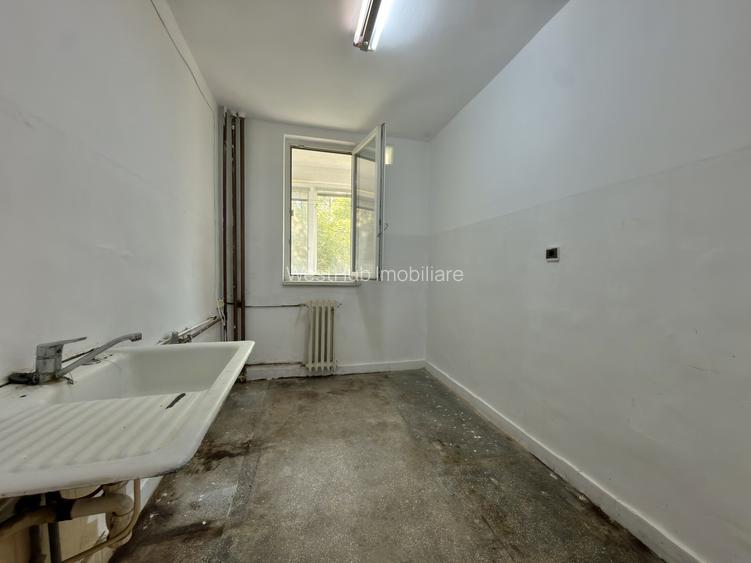 Apartament 2 camere, decomandat, etaj 2, zona Sagului - 6