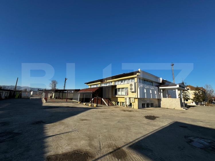 Săli evenimente, 1100 mp utili, teren 4263 mp, zona iesire Alba Iulia