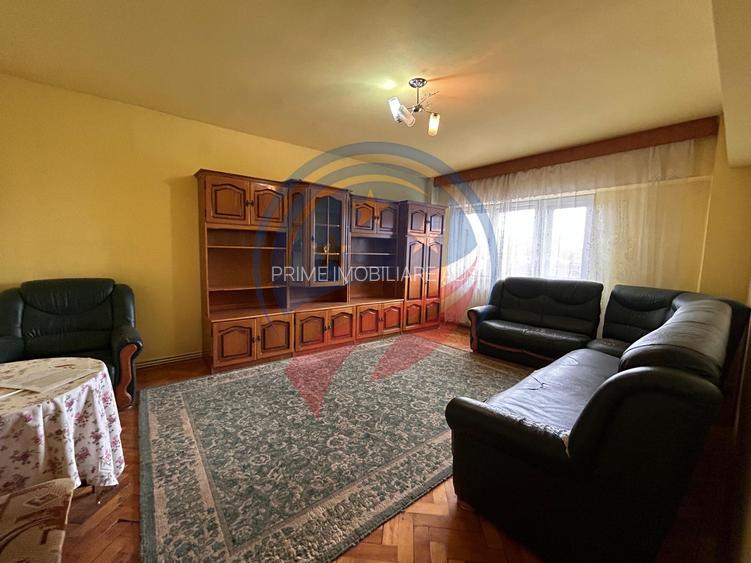Apartament 3 camere decomandat de inchiriat pe Calea Severinului Craiova