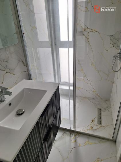 Duplex cu 5 camere de 125 mp si 3 bai, zona Dumbravita