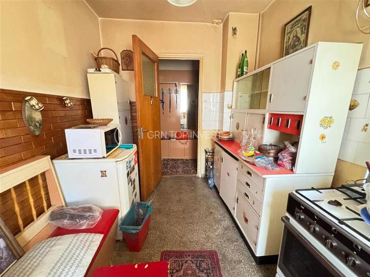 Apartament 2 camere cu balcon zona Cedonia - 6
