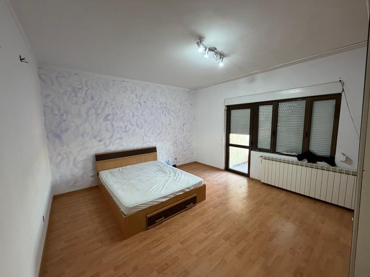 Vila individuala, demisol + p+2, 396mp utili, curte, garaj, centrala proprie