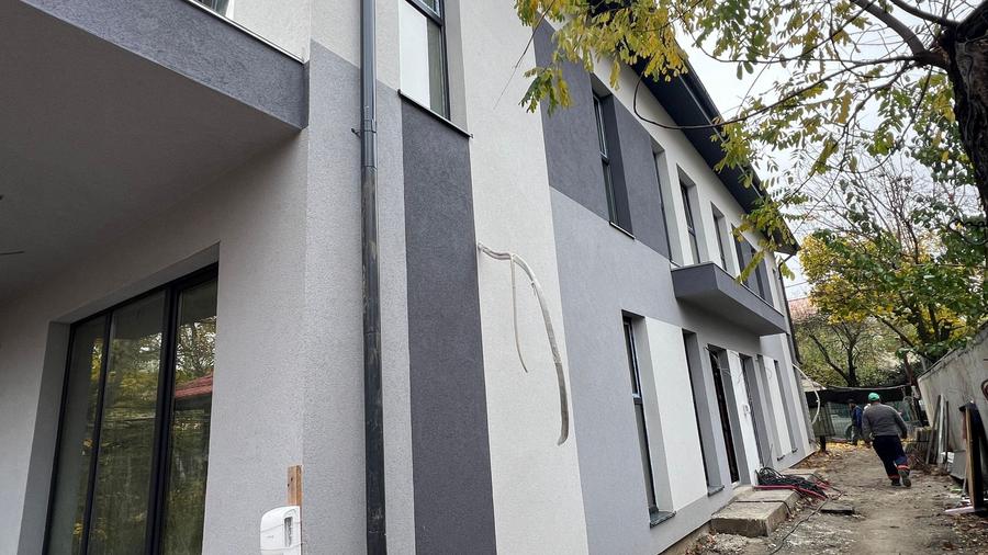 Duplex modern P+1E+M,  BUCURESTII NOI