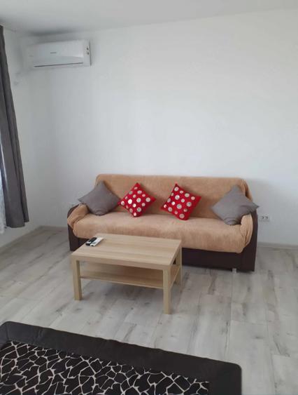 Apartament 2 camere, decomandat, 54mp, centrala, ac, parcare, Aparatorii Patriei