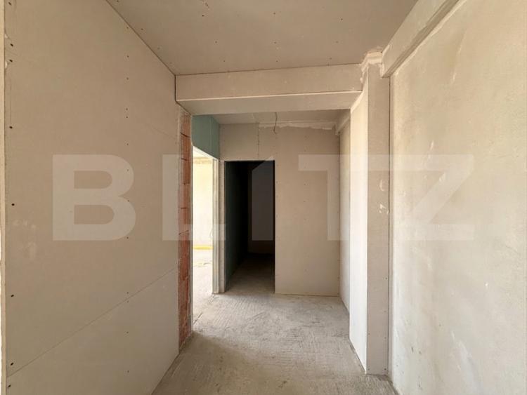 Apartament deco 2 camere, 60 mp, la cheie, et. 3, zona Ford