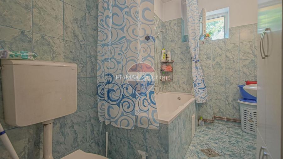 PURCARENI – 2 CASE , MULTIPLE POSIBILITATI | 533 mp | 0% comision