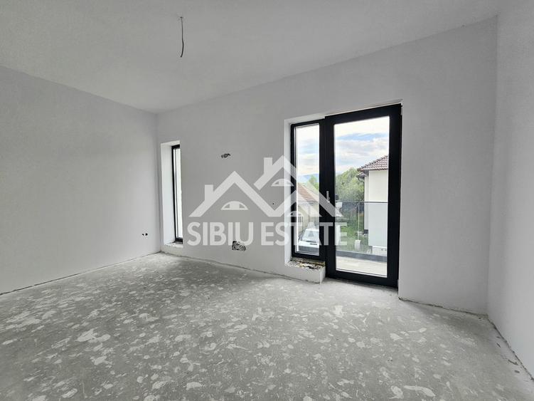 Casa Selimbar, teren 500 mp, spatiu si confort nou