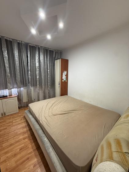 APARTAMENT 4 CAMERE MICRO 39 DE VANZARE