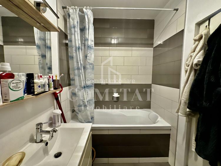 0% Comision! Apartament 3 camere | Etaj 1 | Zona Str Stejarului - 18