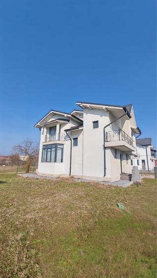 Vila individuala noua | 4 camere | Snagov | Toate utilitatile