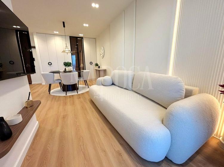 Apartament 2 camere de vanzare in Floresti