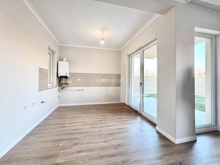 Duplex modern cu grădină, la intrare în Moșnița Nouă - 4
