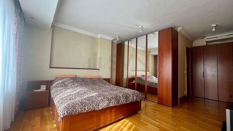 REA1014780 Apartament 3 camere la Televiziunea Romana
