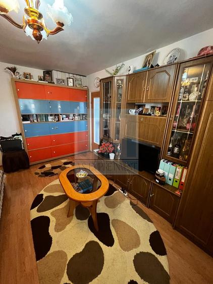 Apartament 2 camere - zona Astra