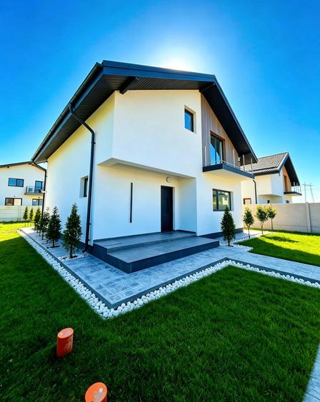 Casă individuală în Berceni Ilfov - curte 400 mp - Metrou Tudor Arghezi