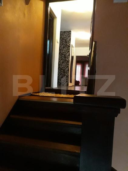 Casa cu două apartamente și garaj în zona 0 a Bistriței - 240mp utili 734mpTEREN