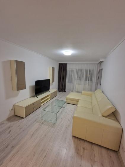 Proprietar, apartament de lux, totul nou, vedere panoramica
