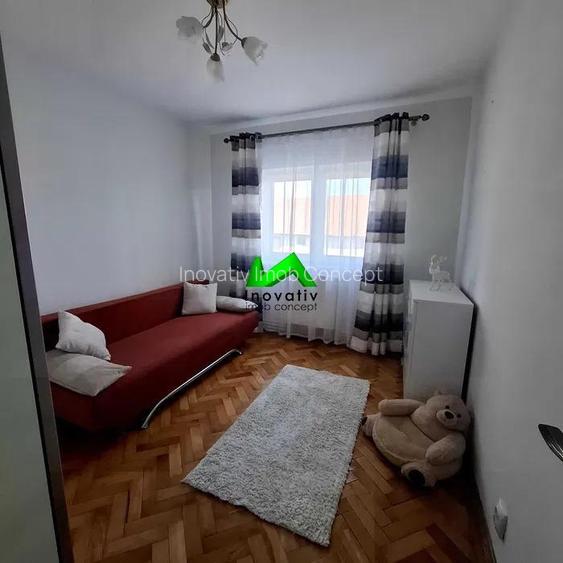 Apartament de inchiriat 3 camere pivnita Sibiu Central