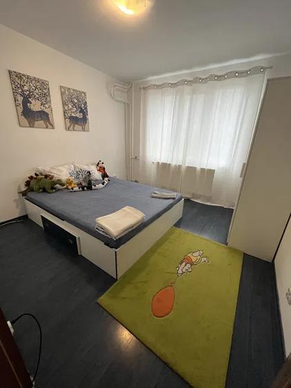 Apartament 3 Camere Sos Pantelimon Decomandat Etaj 5 cu Balcon