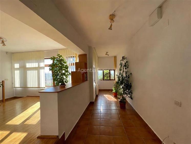 Casa de vanzare P+M zona centrala Tulcea - 34