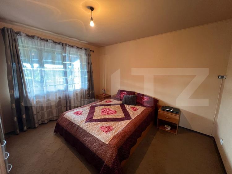 Casă de vânzare, cu 3 camere, 100 mp, zona Odoreului
