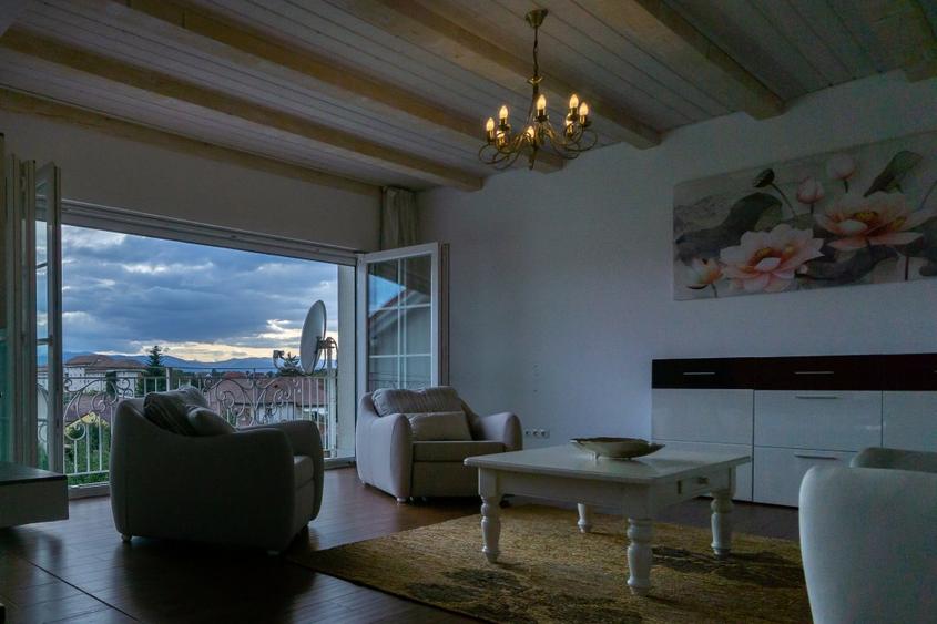 Apartement de lux, 5 camere