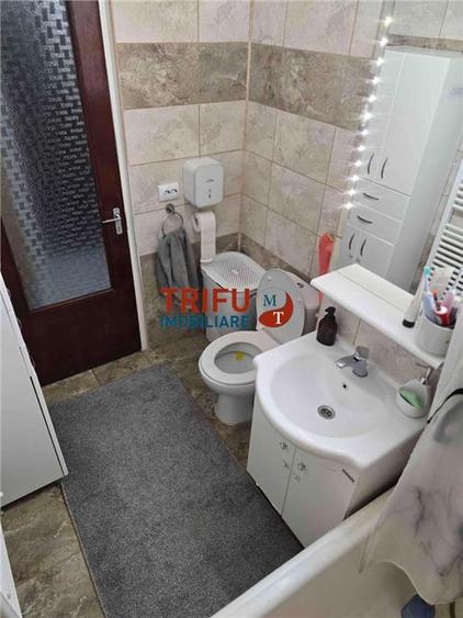 Apartament 2 camere Zona Cetate De Vanzare!