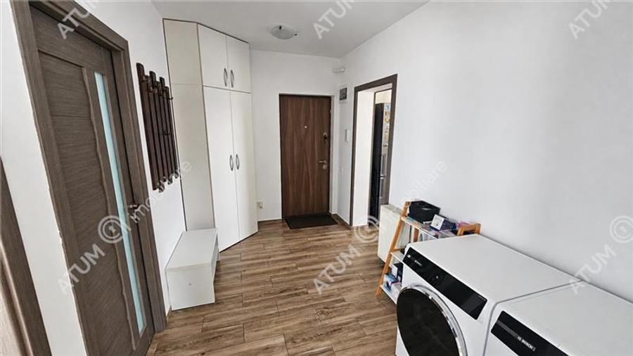 Apartament 3 camere etajul 1 si 2 locuri de parcare zona Arhitectilor