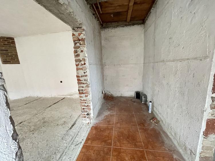 Casa de vanzare in zona Mehala