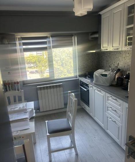 Apartament 3 camere decomandat, zona DACIA
