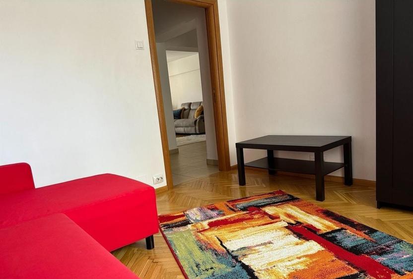 Apartament 4 camere Lux+Centrala de bloc langa metrou Piata Romana