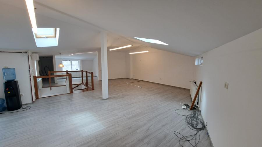 MANSARDA STIL LOFT IN VILA BOEMA