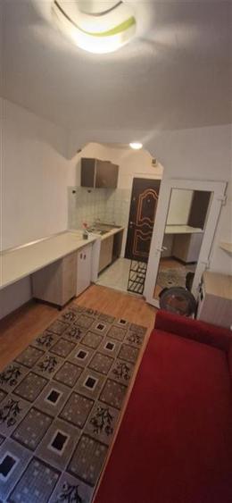Garsoniera Girocului Plavat 2 etaj 4