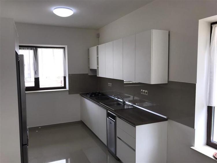 Casa tip duplex,D+P+ET,situat in cartierul Europa!