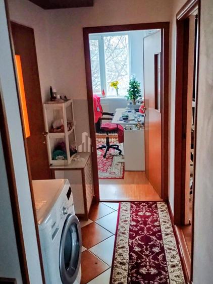 Apartament 3 camere | 70 mp | Loc de parcare și boxă