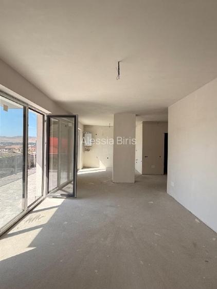 De Vanzare ! Ultimul apartament din ansamblul Panoramic Teilor Floresti - 4