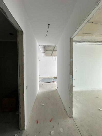 Apartament în One Lake District,parcare inclusă,vedere la lac