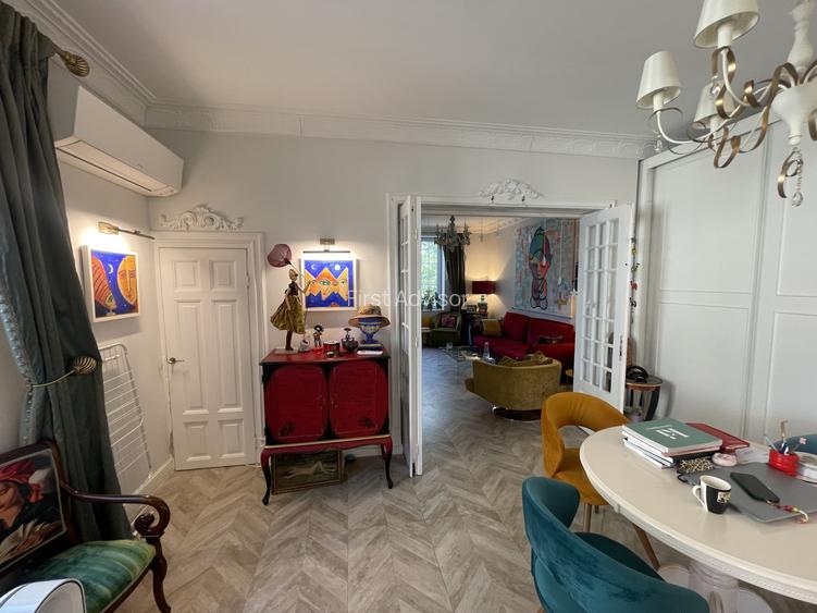 Apartament premium în vilă interbelică | Zona Cașin – Arcul de Triumf | Curte - 14