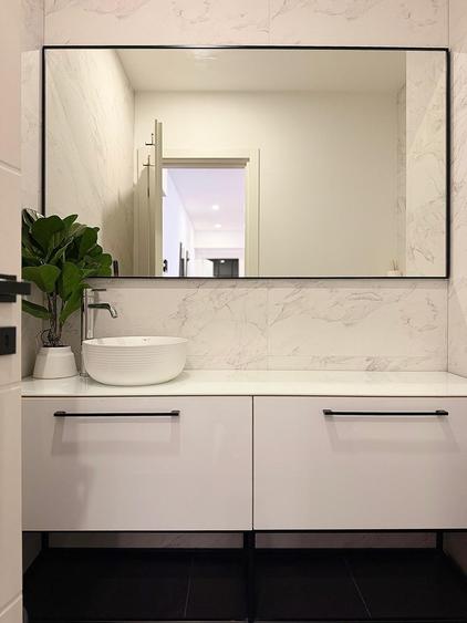 Victoriei / Apartament Premium cu 2 Bai si Terasa 20 mp / Parcare Subterana