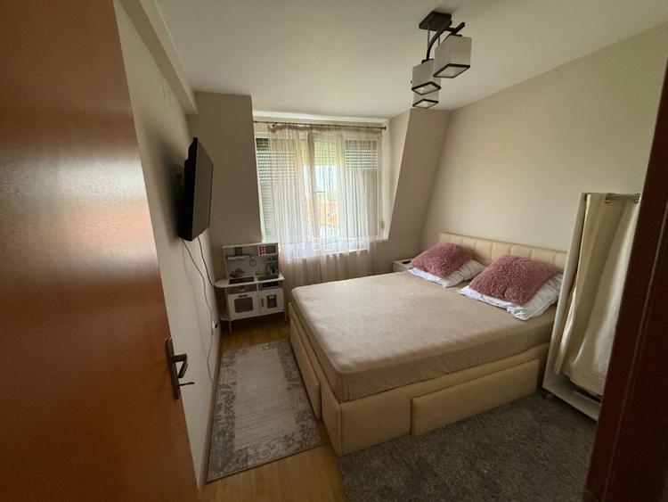 Apartament 4 camere decomandat cu scara interioara, Zona Sarari - 11