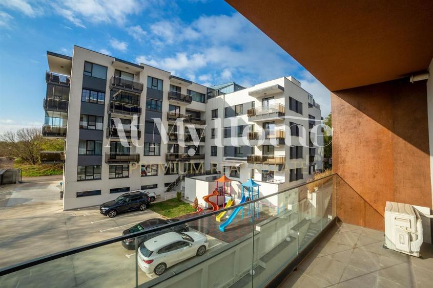 Apartament SUPERB cu 2 camere, Vedere LAC, Mobilat Premium, terasa, parcare